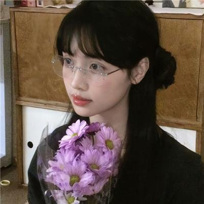 克莱尔的相机
